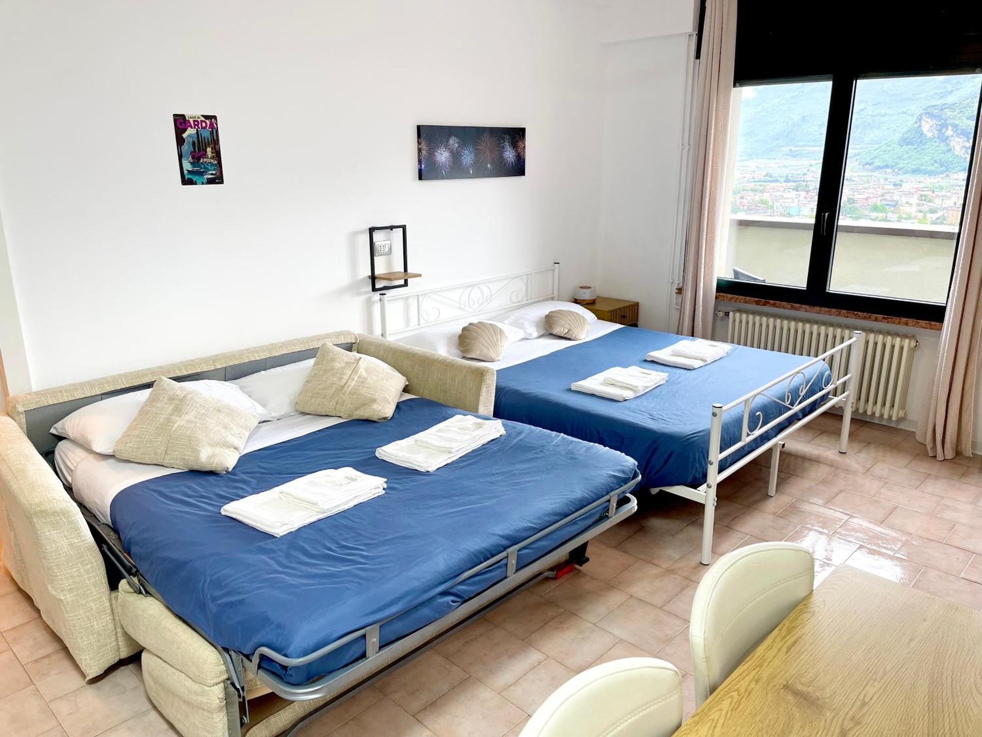 Casa Segantini - Panorama Pool Apartment Gavazzo Nuova Exteriör bild